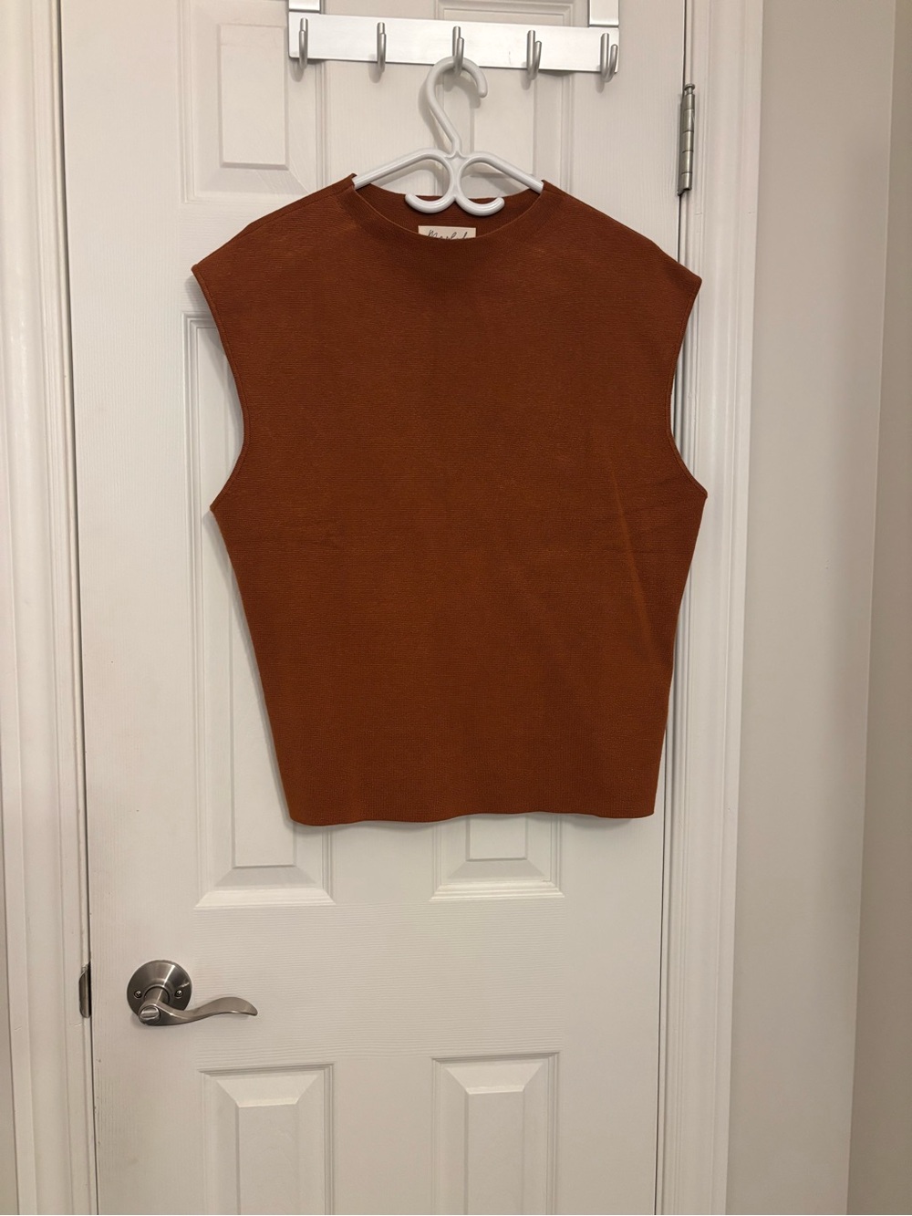 Sleeveless Ribbed Knit Top - Rust